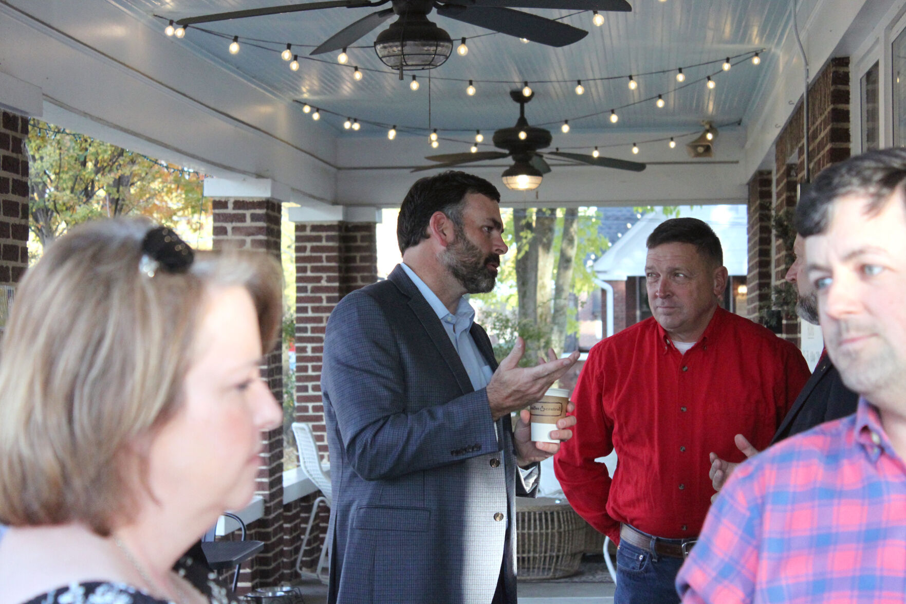 Secretary of state hosted at Hernando meet and greet